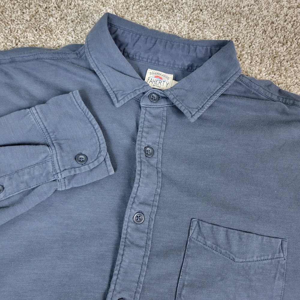 Faherty Men's Casual Button Down Shirt in Blue